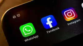 WhatsApp, Instagram ve Facebook Çöktü: Kredi Kartı Kullanıcıları İçin Kritik Uyarı!